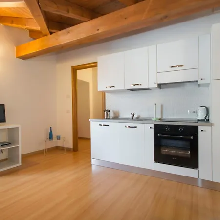 Lakeside Aparthotel Domaso