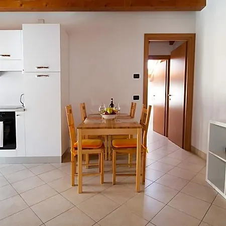 Lakeside Aparthotel Domaso