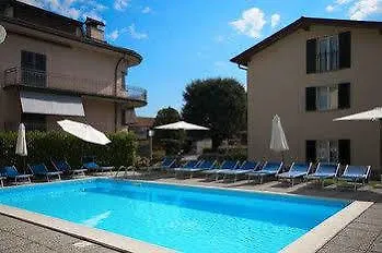 Lakeside 4*