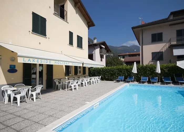 מלון דירות Lakeside דומאסו