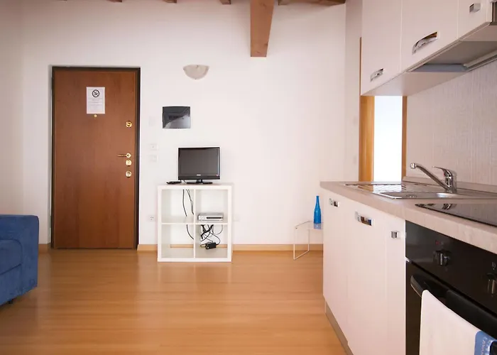 Lakeside Apartmanhotel