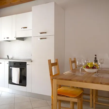 Lakeside Apartahotel Domaso